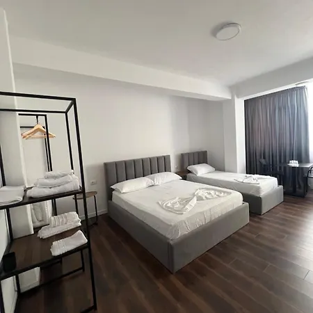 Te Gjoli בית הארחה