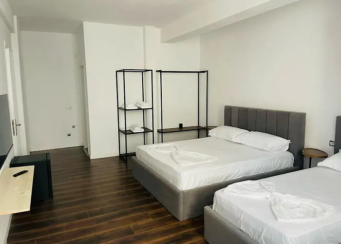 Te Gjoli בית הארחה