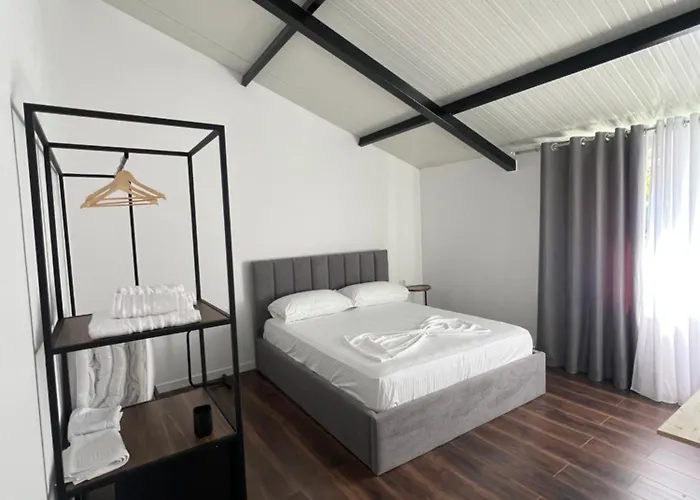 בית הארחה Te Gjoli *